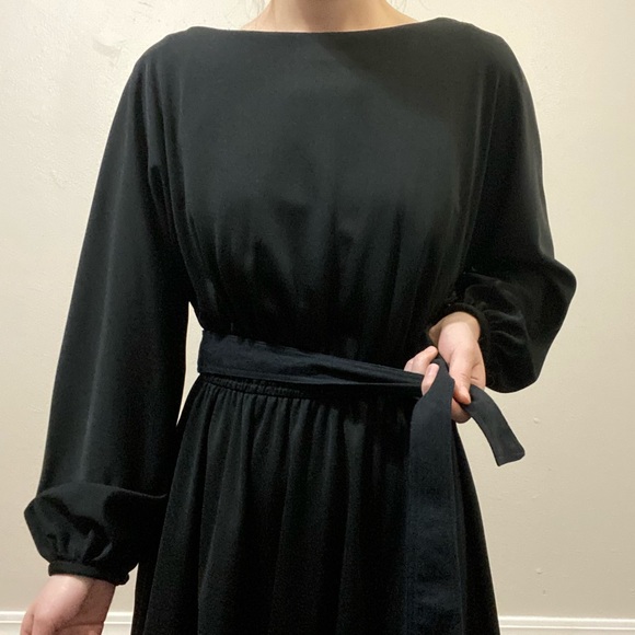 Retro vintage black midi dress w/ cowl back - Picture 5 of 16